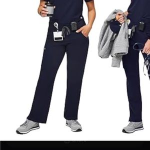 Figs bootcut size M cargo pants